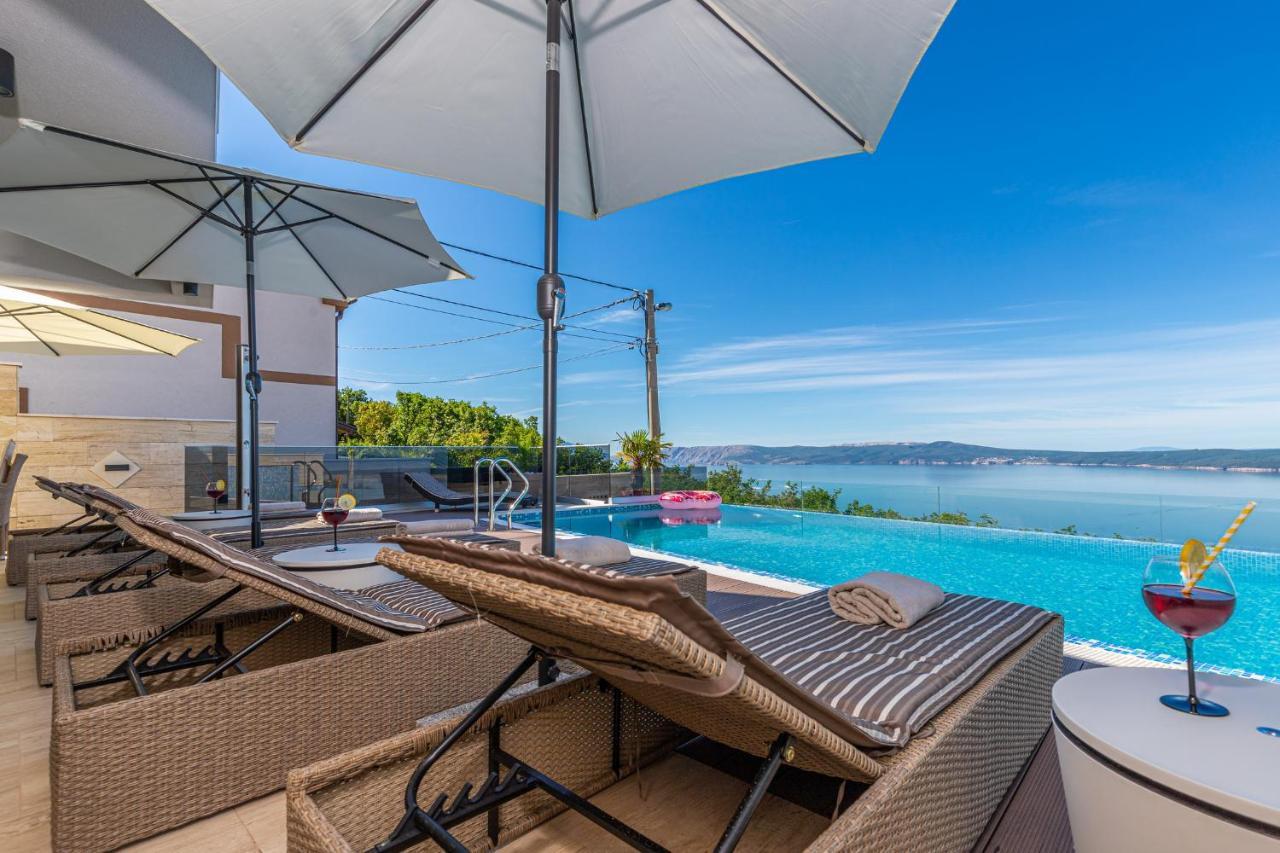 Villa Marassi With Heated Pool, Hot Tub And Sauna Crikvenica Exterior foto